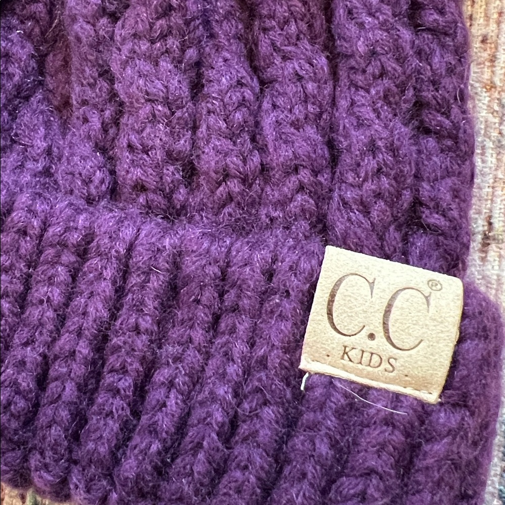 Purple Pom-Pom Knit Hat baby girl - Picture 2 of 3